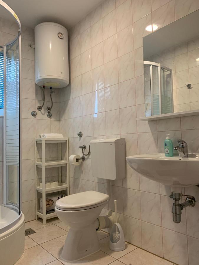 Apartments Villa Rose Kaštela Esterno foto