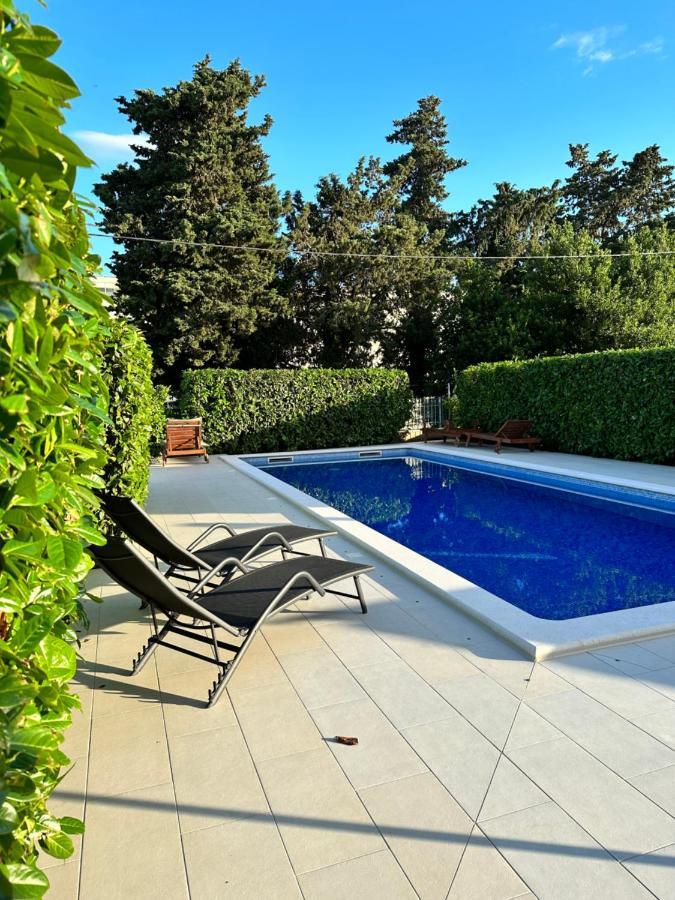 Apartments Villa Rose Kaštela Esterno foto